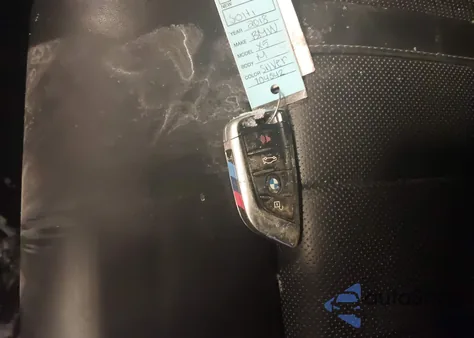 2018 BMW X5 M z USA, uszkodzony, nr VIN 5YMKT6C50J0Y83360